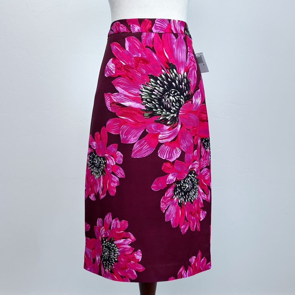 Trina Turk SIZE 2 Pink Burgundy Floral Tailored Straight Midi Pencil Skirt NWT